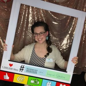 Meet your Posher, Cassandra